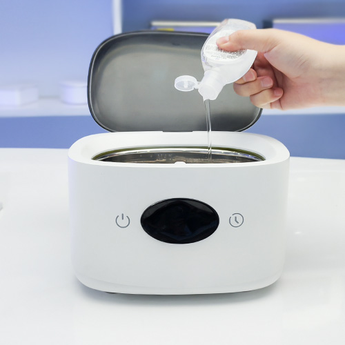 <em><strong>Шаг 2</strong></em>